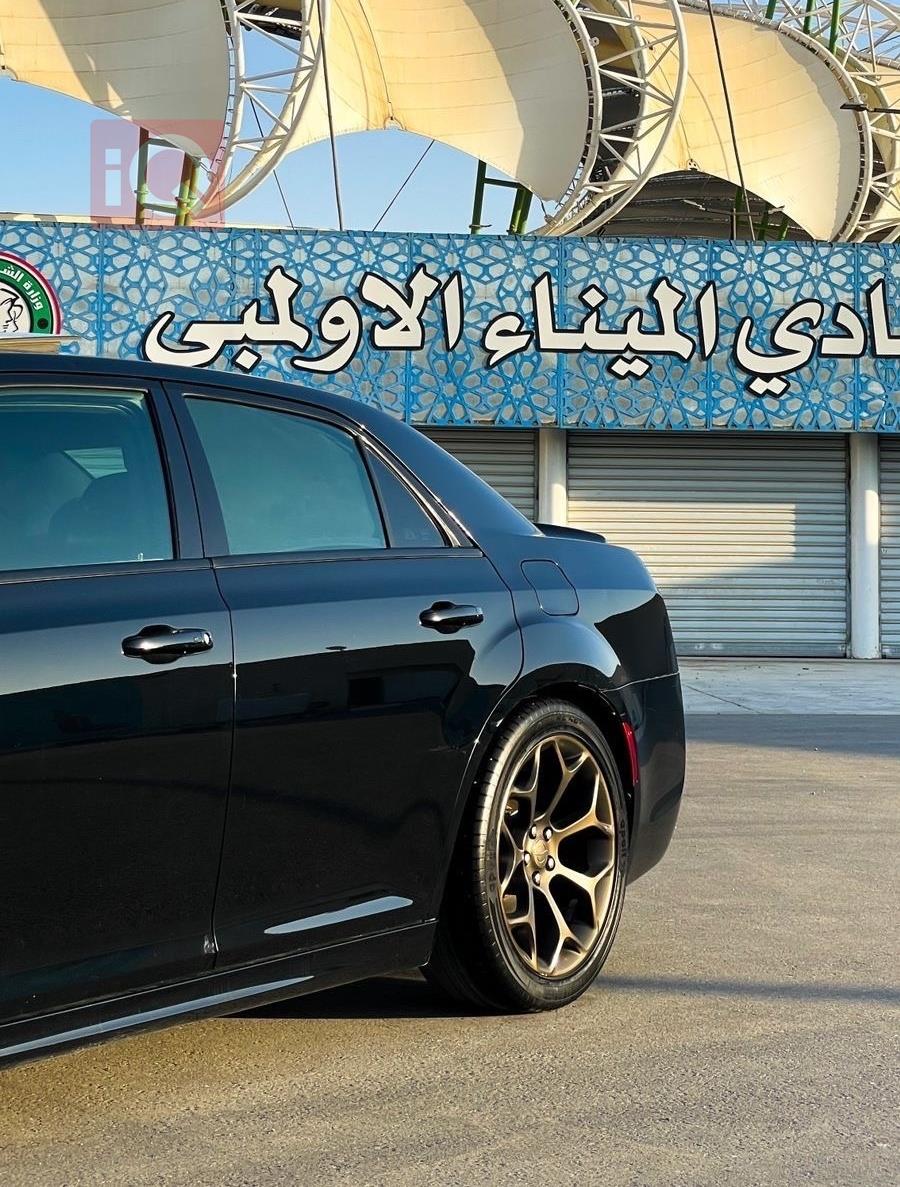 Chrysler 300